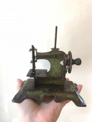Small Antique Hand Crank Portable Metal Sewing Machine Mini Child For Decor
