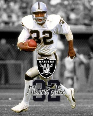 Oakland Raiders Marcus Allen Spotlight Photo 8x10 2