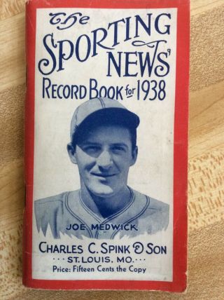 1938 The Sporting News Record Book Joe Medwick Front Cover Baseball