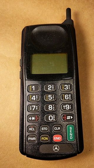 Motorola Mercedes Benz Vintage Vtg Retro Car Phone Q6820265 Cell Cellphone