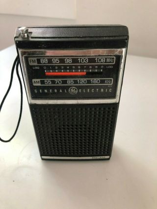 Vintage Ge General Electric Transistor Am/fm Radio Model 7 - 2500c