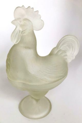 Vintage L.  E.  Smith Frosted Glass Rooster 2 Piece Pedestal Covered Candy Dish