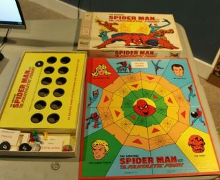 Vtg Marvel Spiderman And The Fantastic Four Board Game 1977 Mb Comic