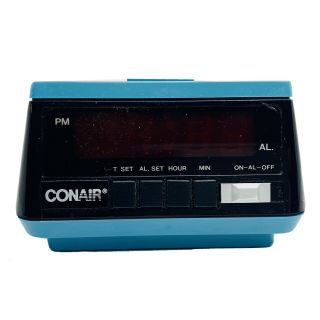 Vintage Conair Digital Alarm Clock (teal Blue,  Model Cl2001)