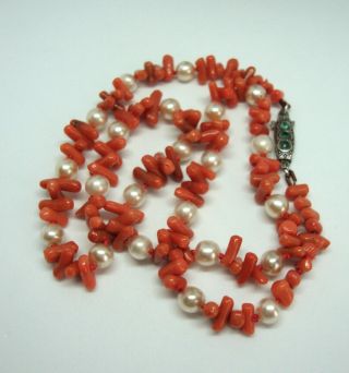 Antique Natural Salmon Coral And Pearl Necklace - Silver Emerald Clasp