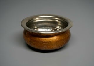 Vintage Handmade Arts and Crafts Small Round Hammered Copper Pot - 2