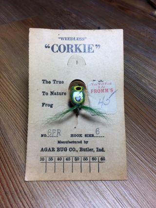Vintage Fishing Lure Agar Bug Co.  Corkie The Frog On Card Tough Flyrod Bait