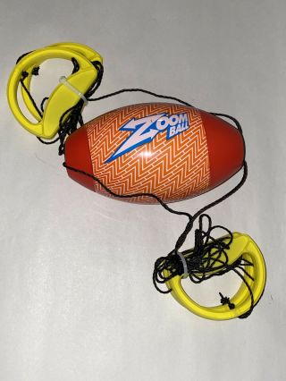Vintage 2 Player Outdoor Fun Zoom Ball