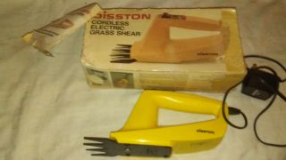 Vintage Disston Cordless Electric Grass Shear Fgs - 6