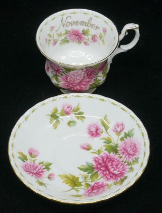 Vintage Royal Albert English Bone China Tea Cup & Saucer,  November Chrysanthemum