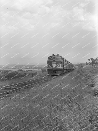 Orig Neg Boston & Maine E7 3802 With Passenger Train Out In The Country