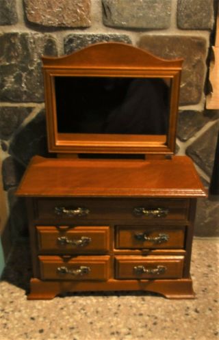 Vintage Wood Dresser/Chest of Drawers With Mirror Musical Jewelry Box 5 Drawers 2