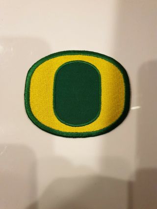 The University Of Oregon Ducks Embroidered Iron On Patch 3.  5” X 3”
