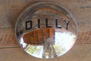 Vintage Dilly Boat Trailer Dog Dish Hubcap
