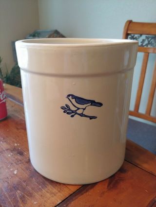 Burley Clay 1 Gallon Crock With Blue Bird 8.  5 " Tall 7.  75 " Across No Cracks