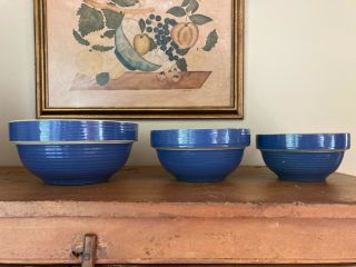 Set Of 3 Vintage Blue Stoneware Bowls & Lid - Great Old Mixing Bowls