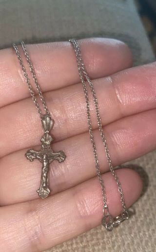 Vintage Sterling Silver Crucifix Cross Pendant Necklace 18 " 925 Chain