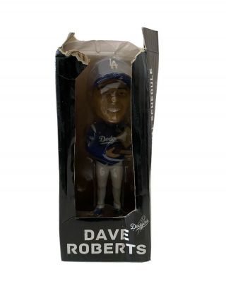 Los Angeles Dodgers 2017 Sga Dave Roberts Manager Of The Year Bobblehead Sga