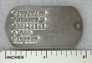 Single 1950s - 1960s Vintage Us Gi Dog Tag Identity Disk Issued To Woman