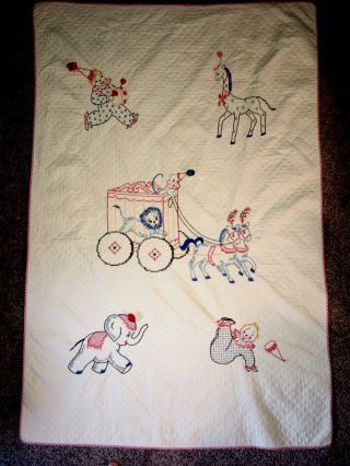 Vtg 50s Crib Blanket Quilt Hand Embroidered Circus