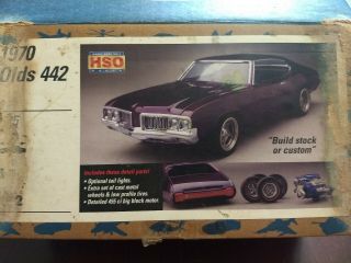 Testors 1:25 Scale 1970 Olds 442 - Box Rough,  Parts Great - Hso Hobby Shops Only