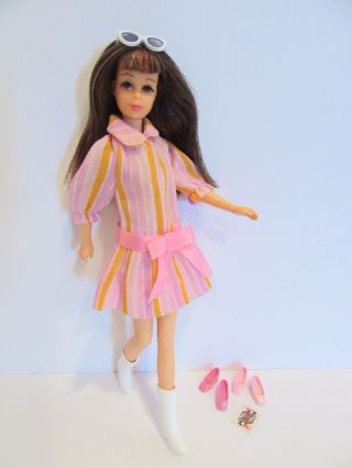 Pretty 1965 Vintage Francie Doll With Brunette Hair Reroot,  Snazz 1225 & More