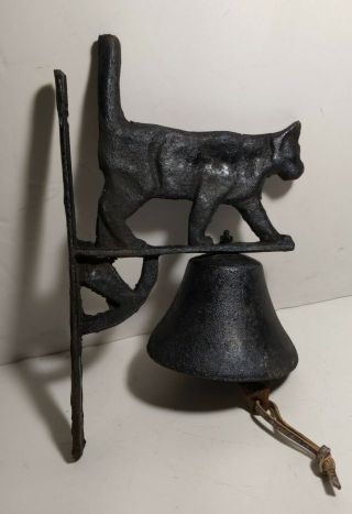 Vintage/antique Cast Iron Bell With Cat - Wall Mounted Door Dinner Service Bell