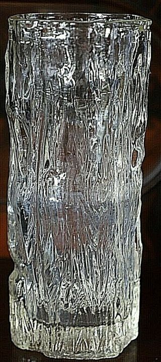 Vintage Retro Ravenhead Bark Textured Vase 21 Cm High