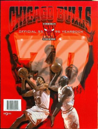 1995 - 96 Chicago Bulls Official Team Yearbook Michael Jordan & Scottie Pippen