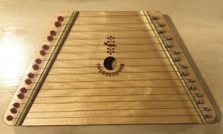 Vintage Russian Nepeneno4ka 15 String Wooden Lap Harp Musical Instrument