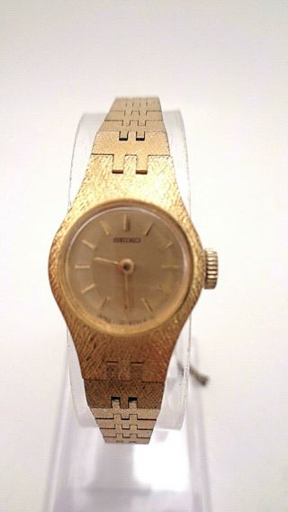 Ladies Vintage Seiko 17 Jewel Mechanical Watch Keeping Good Time 145