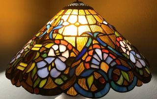 Vintage Tiffany Style Lead Hanging Glass Light Lamp Shade