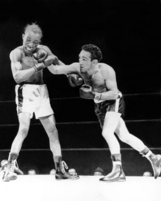 1949 Featherweight Fight Ii Willie Pep Vs Sandy Saddler Glossy 8x10 Photo Print