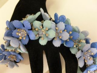 Vintage Chunky 3 Shades Of Blue Layered Plastic Flower Bracelet Crystal Centers