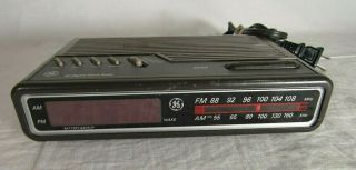 Vintage Ge Digital Am/fm Alarm Clock Radio 7 - 4612b Red Led Back Up Batt