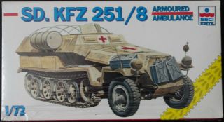 Vintage Esci 1:72 Scale Sd.  Kfz.  251/8 Armoured Ambulance Plastic Model