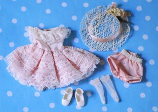 Vintage Tiny Betsy Mccall Lovely Complete Pink 9203 Birthday Party