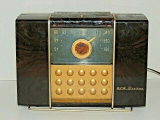 Vintage Rca Vacuum Tube Radio 9 - Bx - 56 Ac/dc Portable,  Parts,  Does Work