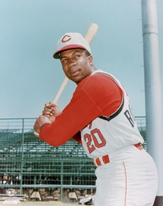 Reds Young Hall Of Fame Great Frank Robinson Color 8x10 Photo A