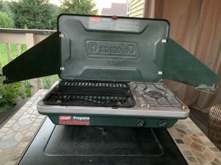 Coleman Model 9921 Propane Camp Stove/grill For Camping Cookouts Tailgating