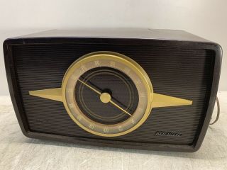 Vintage Antique Rca Victor Radio 1950s Style - Powers On Tube Parts Repair