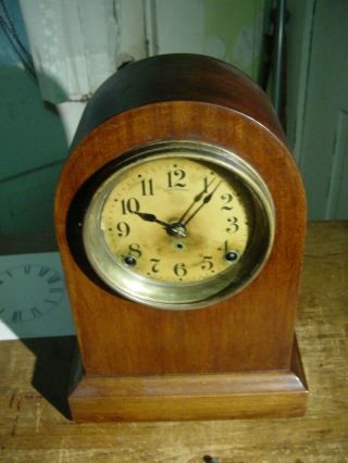Antique Seth Thomas 1913 " Prospect " No.  9 Mahogany Cabinet Shelf Clock