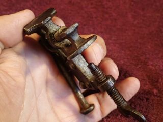 VINTAGE ANTIQUE WELL MADE SMALL CLAMP VICE with ANVIL, 3