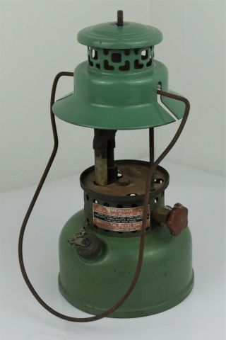 Vintage American Sun Flame Lantern No.  2471 American Gas Machine Agm No Globe