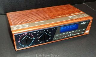 Vintage Sony Ez - 4 Dream Machine Am/fm Digital Alarm Clock Radio