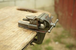Vintage Littco No.  1 Table Mount Vise 1 - 3/4  Jaws,  Cast Iron Jewelers Hobby Vice