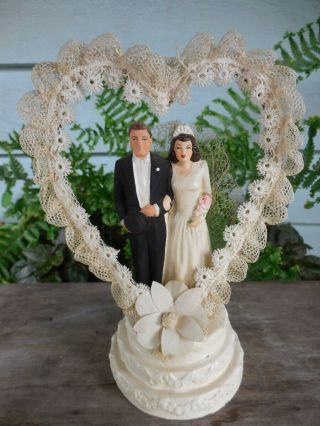 Vintage Coast Novelty Bride & Groom Wedding Cape Topper W Heart 1947