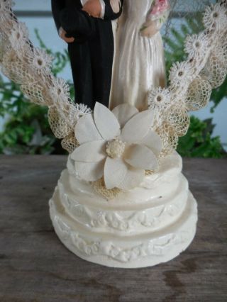 Vintage Coast Novelty Bride & Groom Wedding Cape Topper w Heart 1947 3