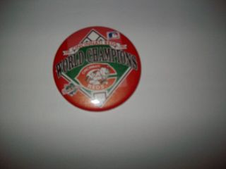Vintage 1990 Cincinnati Reds World Series Champions Pin 3 1/2 Inches