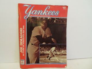 1985 York Yankees Official Scorebook & Souvenir Program - Joe Dimaggio Calif